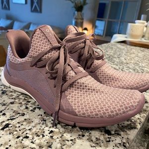 Brand New Reebok Tennis Shoes